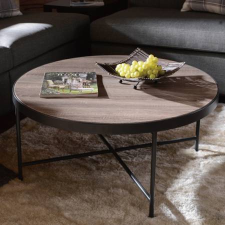 Egyszerű stílus, letisztult és elegáns